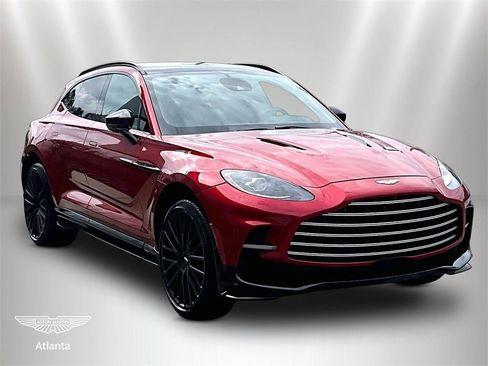 Used 2023 Aston Martin DBX 707 image 2