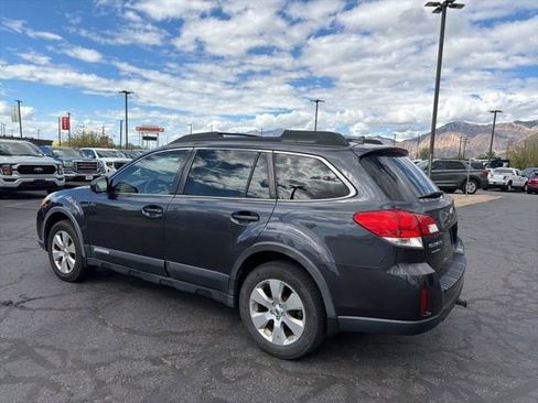 Used 2012 Subaru Outback 2.5i Limited w/ Moonroof Pkg AWD/4WD image 8