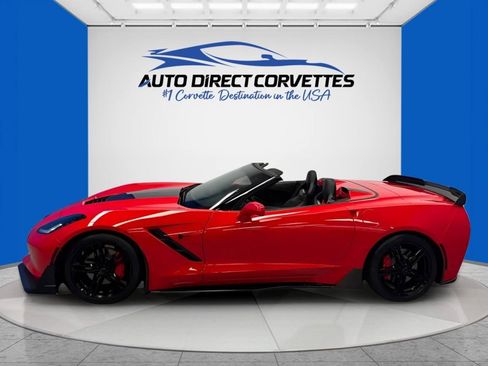 Used 2016 Chevrolet Corvette Stingray Convertible w/ 3LT Preferred Equipment Group RWD image 5