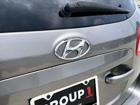Used 2012 Hyundai Santa Fe GLS FWD image 28
