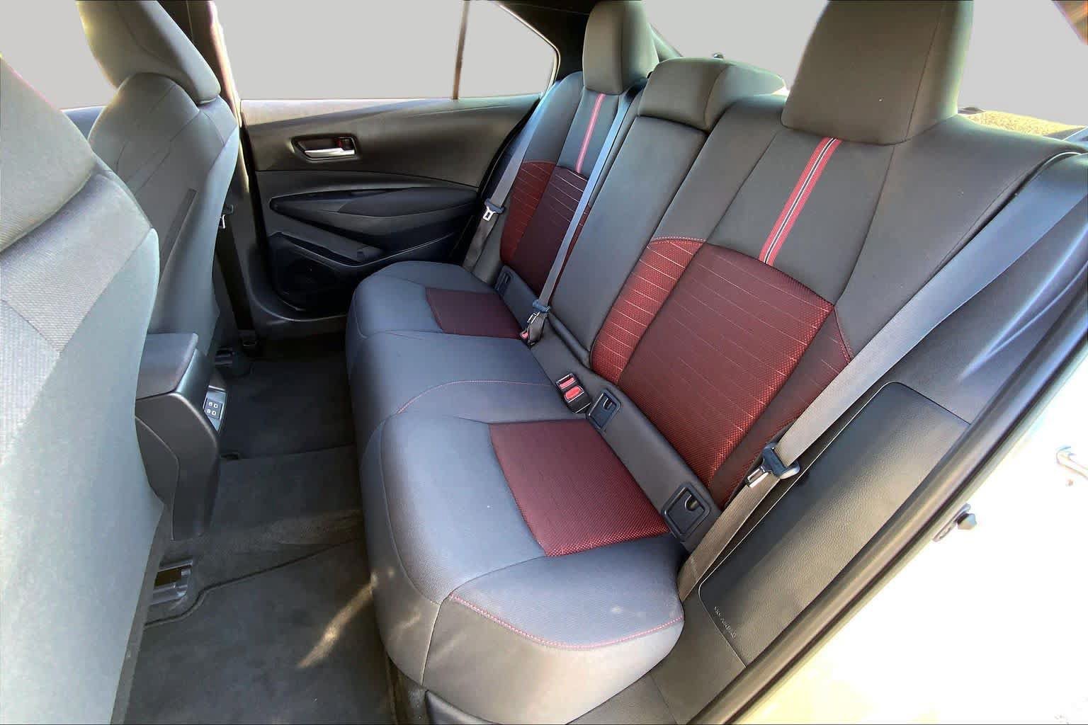 Used 2026 Toyota Corolla SE w/ SE Package FWD image 20