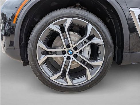 New 2026 BMW X5 sDrive40i w/ Climate Comfort Package image 10