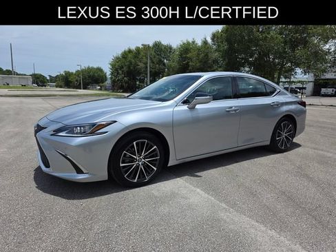 Used 2025 Lexus ES 300h w/ Premium Package FWD image 7