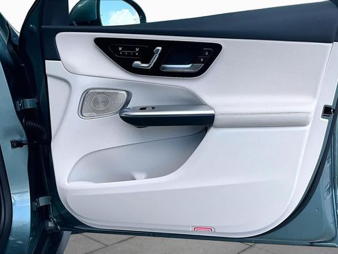 Used 2026 Mercedes-Benz GLC 300 4MATIC image 20