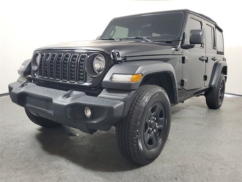 Used 2024 Jeep Wrangler Sport image 3