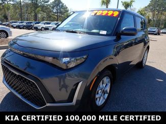 Certified 2025 Kia Soul LX video 1