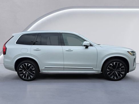 New 2026 Volvo XC90 B6 Ultra w/ Protection Package AWD/4WD image 3