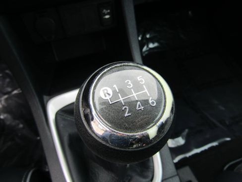 Used 2015 Toyota Corolla S FWD image 16