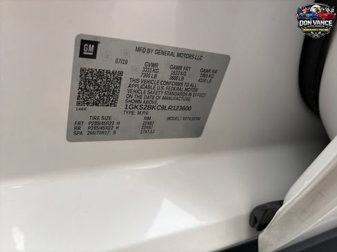 Used 2020 GMC Yukon SLT w/ Premium Edition AWD/4WD image 29