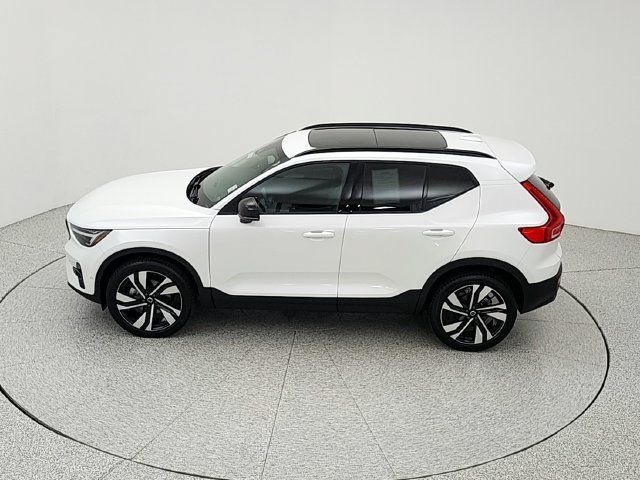 Used 2023 Volvo XC40 B5 Ultimate w/ Climate Package AWD/4WD image 38
