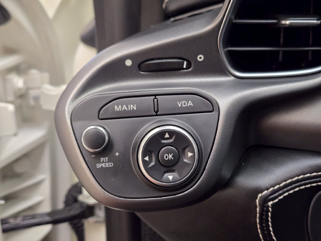 Used 2013 Ferrari 458 Spider RWD image 36
