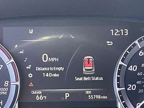 Used 2023 Toyota Highlander XSE image 9