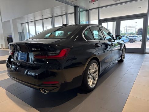 Used 2025 BMW 330i xDrive Sedan w/ Convenience Package AWD/4WD image 5