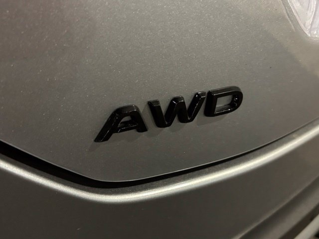 Used 2025 Honda Pilot TrailSport image 4