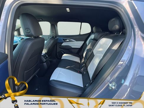 Certified 2025 Chevrolet Equinox EV LT image 26