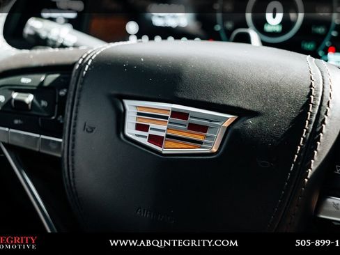 Used 2024 Cadillac Escalade Sport Platinum AWD/4WD image 28