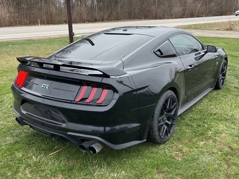 Used 2018 Ford Mustang GT Premium w/ GT Performance Package image 5
