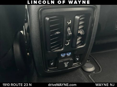 Used 2020 Dodge Durango R/T w/ Blacktop Package AWD/4WD image 23