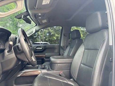Used 2019 Chevrolet Silverado 1500 LT Trail Boss AWD/4WD image 6