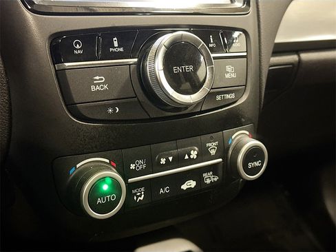 Used 2018 Acura RDX Technology Package image 18