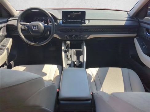 Certified 2025 Honda Accord LX image 20