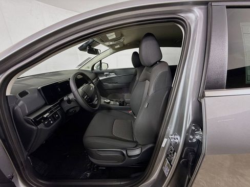 New 2026 Kia Sportage LX FWD image 23