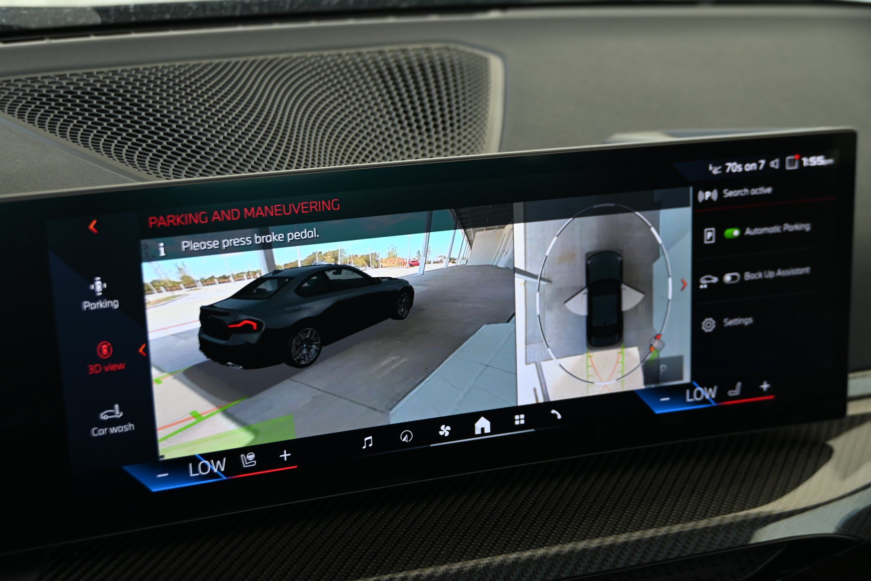 Used 2026 BMW M240i Coupe w/ Premium Package RWD image 35