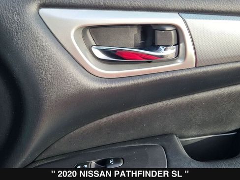 Used 2020 Nissan Pathfinder SL image 34