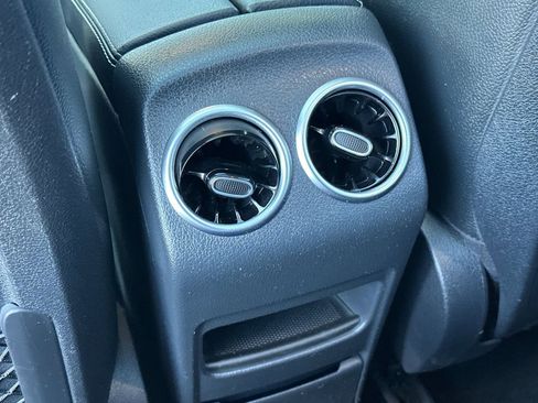 Certified 2023 Mercedes-Benz GLB 250 image 14