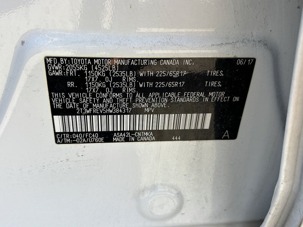 Used 2017 Toyota RAV4 XLE FWD image 17