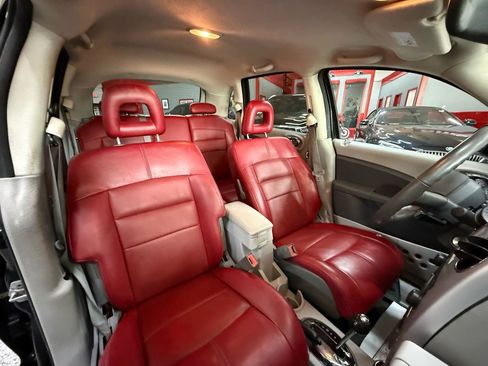 Used 2010 Chrysler PT Cruiser Classic w/ PT Cruiser Couture Edition image 21