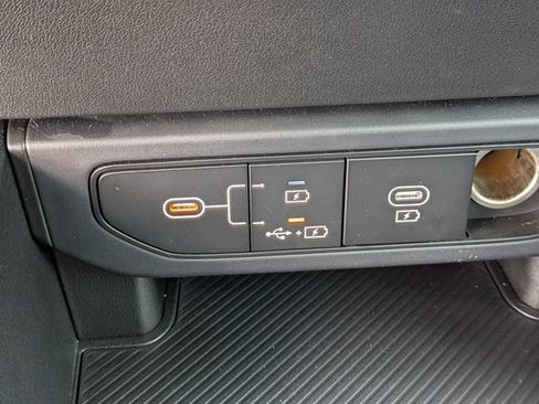Certified 2025 Kia K4 FWD image 23