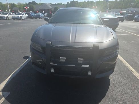 Used 2020 Dodge Charger SXT RWD image 12