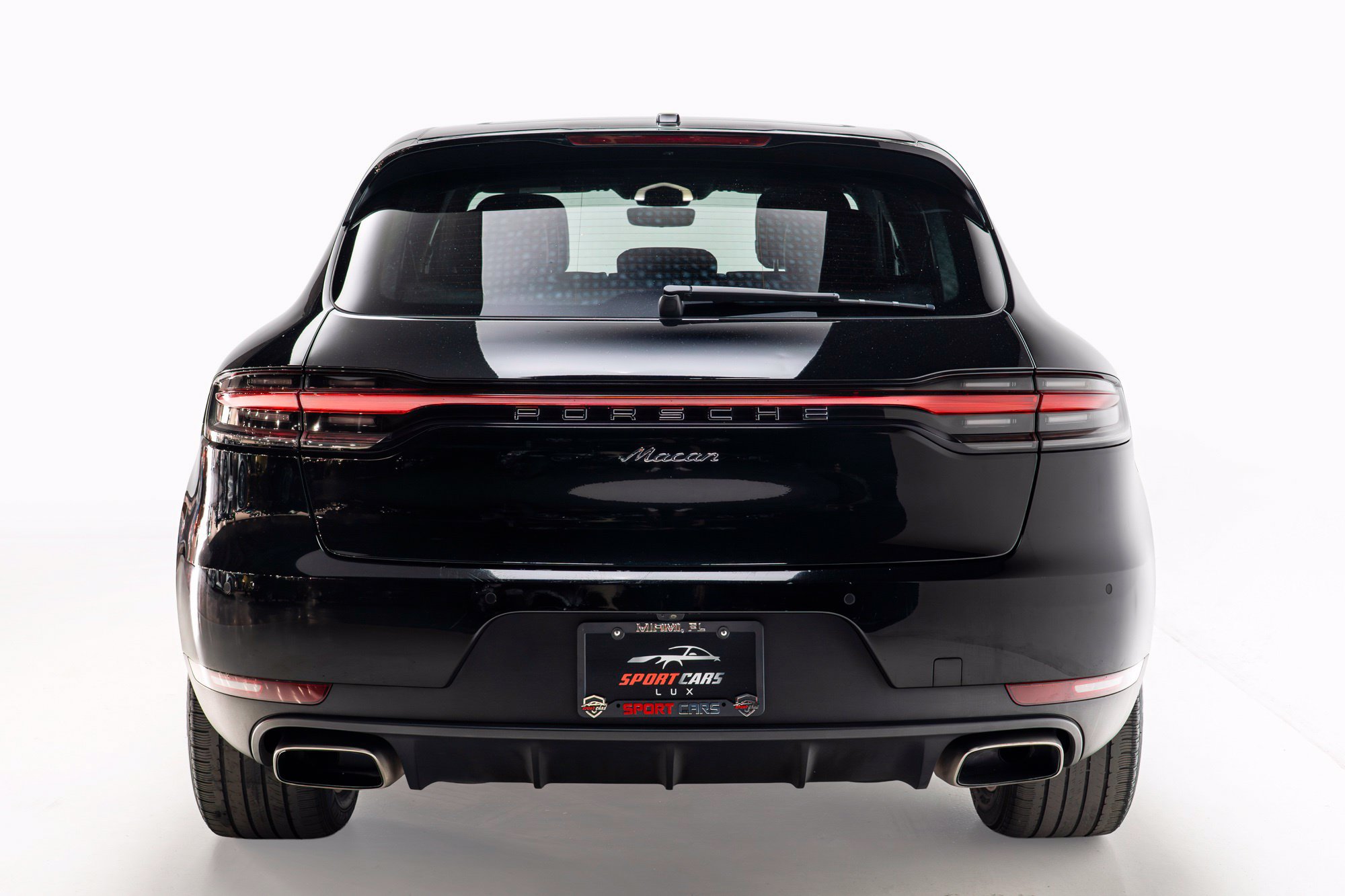 Used 2020 Porsche Macan AWD/4WD image 9