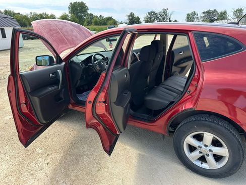 Used 2013 Nissan Rogue S w/ Special Edition Pkg AWD/4WD image 11