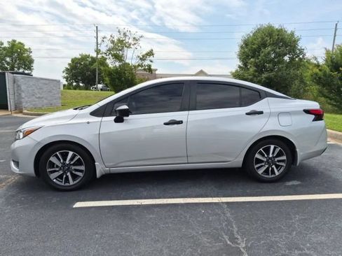 Used 2023 Nissan Versa S w/ S Plus Package FWD image 2