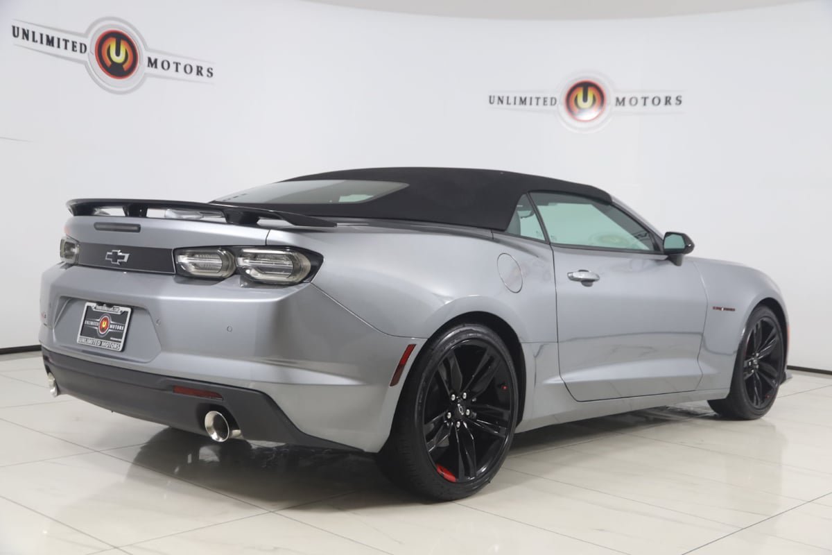 Used 2023 Chevrolet Camaro LT w/ Redline Edition RWD image 3
