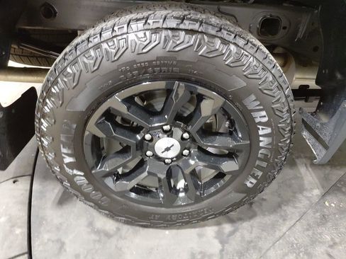 Certified 2025 Chevrolet Silverado 1500 RST w/ Z71 Off-Road Package image 32