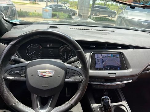 Used 2023 Cadillac XT4 Sport w/ LPO, Onyx Lite Package AWD/4WD image 13