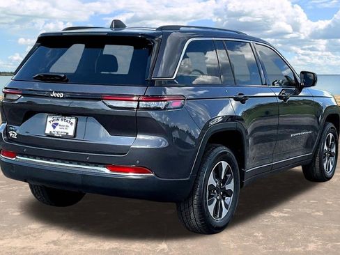 Used 2022 Jeep Grand Cherokee Limited 4xe AWD/4WD image 8