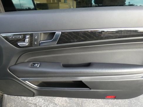 Used 2017 Mercedes-Benz E 400 Coupe image 36