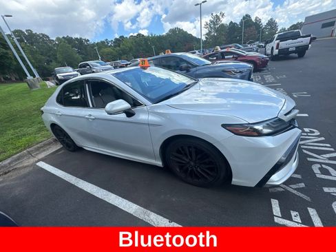 Used 2021 Toyota Camry XSE w/ Navigation Package FWD image 10