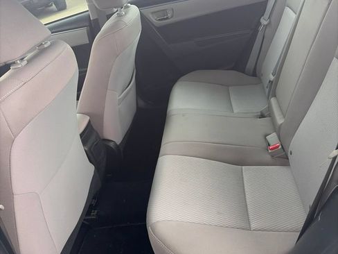 Used 2016 Toyota Corolla LE FWD image 15
