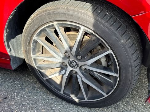 Used 2022 Toyota Camry SE image 12