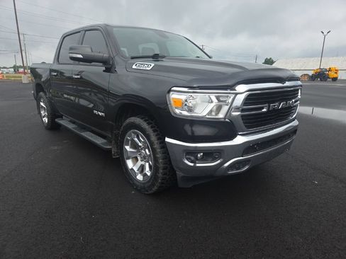Used 2020 RAM 1500 Big Horn AWD/4WD image 1