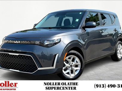 Used 2023 Kia Soul LX w/ Option Group 015