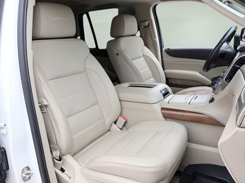 Used 2019 GMC Yukon Denali w/ Denali Ultimate Package RWD image 22