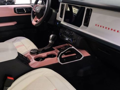 Used 2025 Ford Bronco Heritage Edition image 53