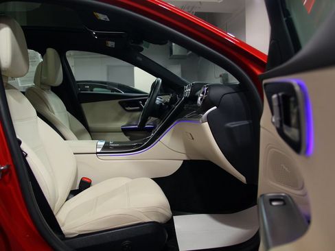 Certified 2023 Mercedes-Benz C 300 4MATIC Sedan image 22