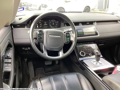 Used 2020 Land Rover Range Rover Evoque SE image 10